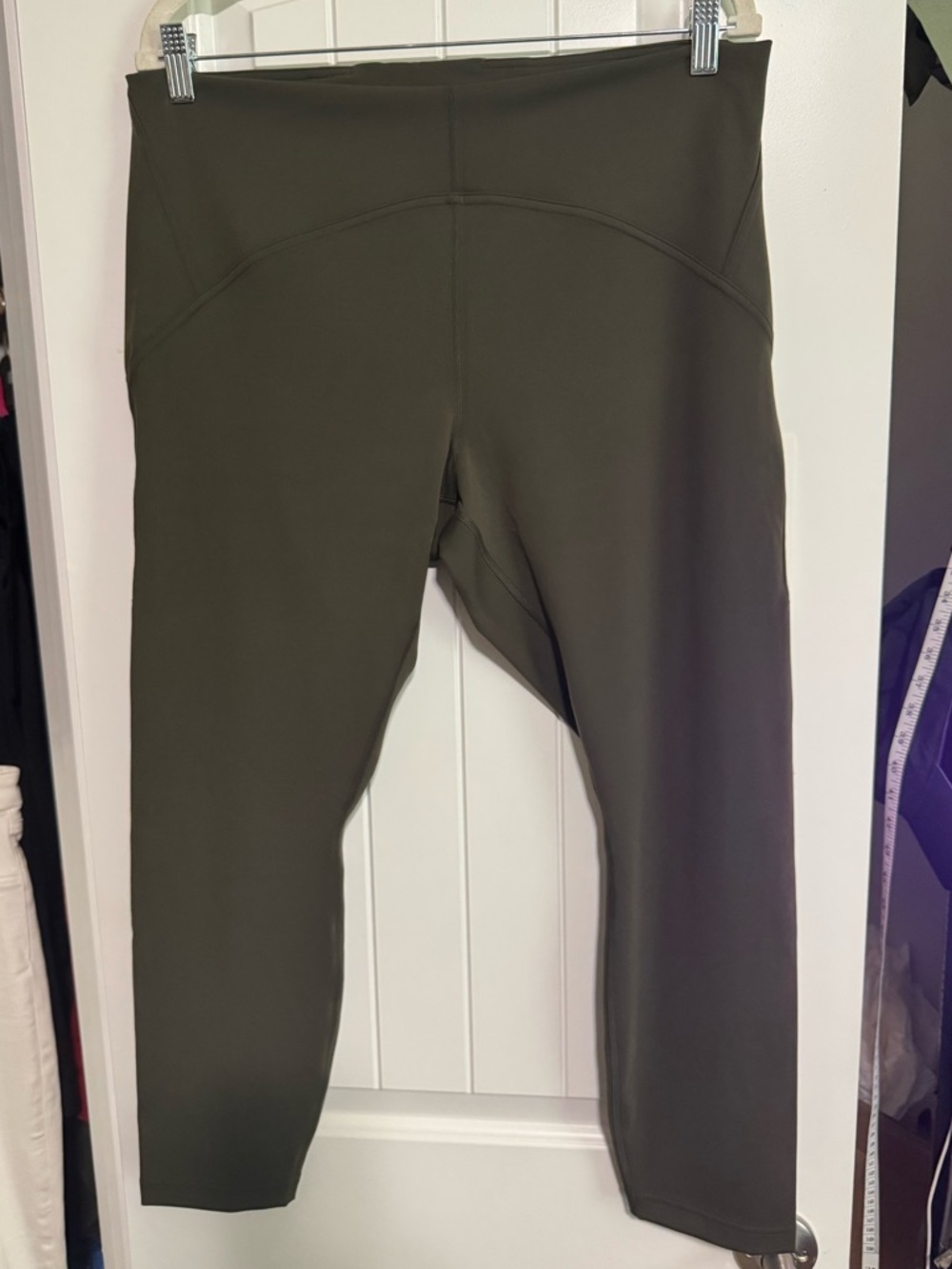 Lululemon dark Olive instill HR Leggings 25” NWT